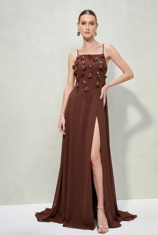 Vestido Fluido Cortes Retos
