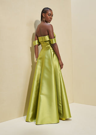 VESTIDO OMBRO A OMBRO COM MANGAS